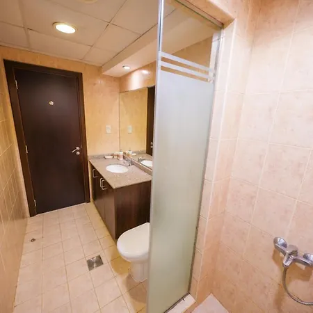 Experience Iconic Burj Khalifa Views From This Apt Dubai Exterior photo