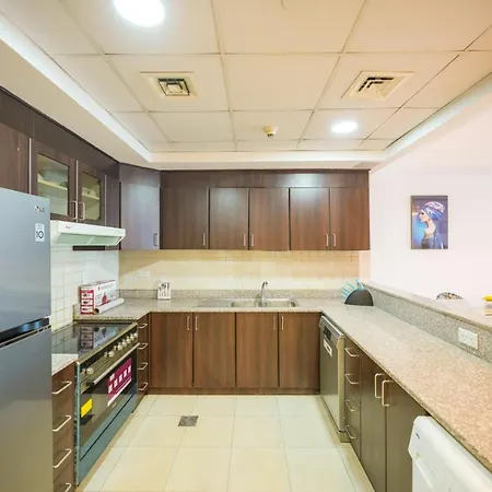 Experience Iconic Burj Khalifa Views From This Apt Dubai Exterior photo