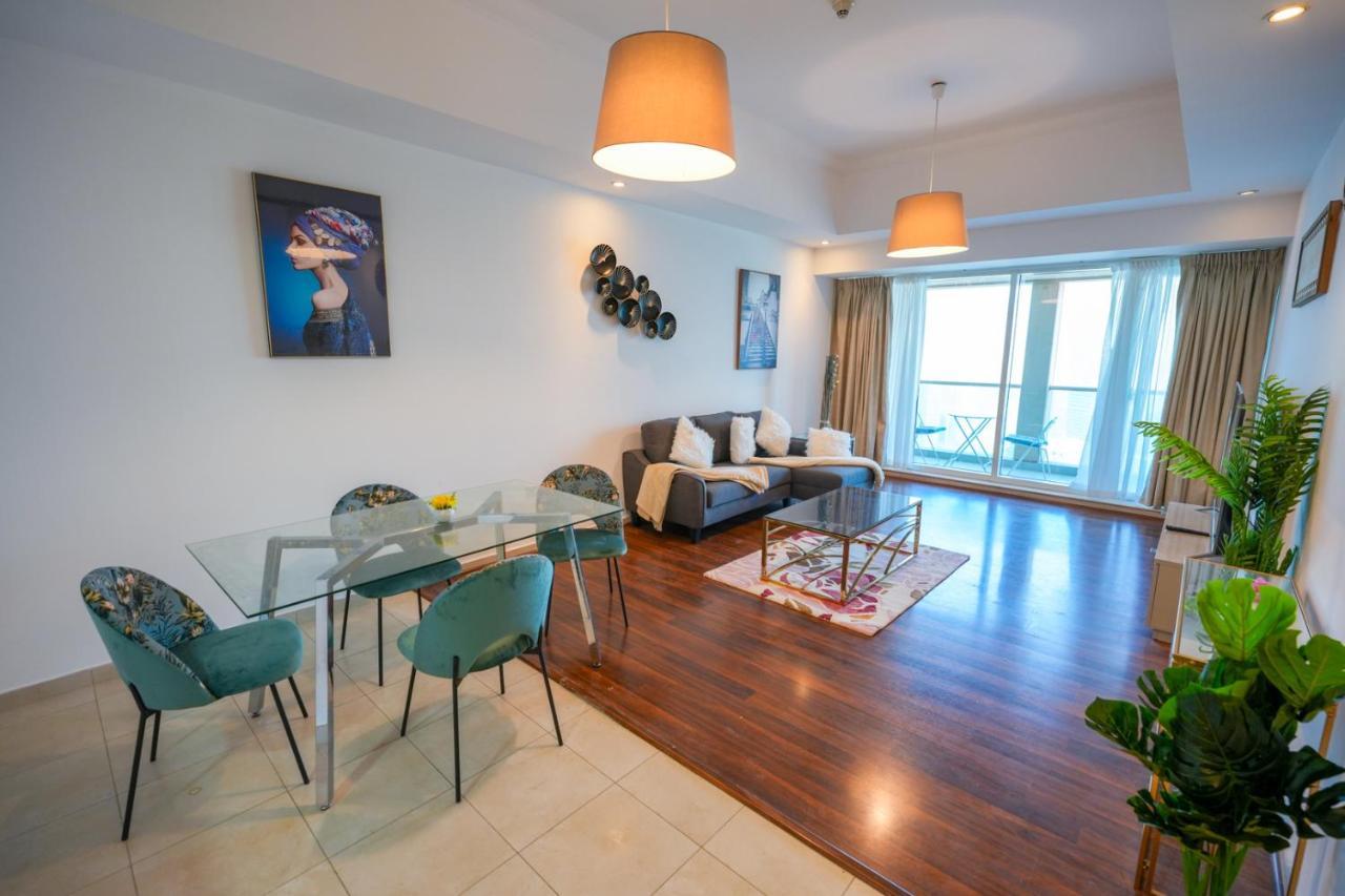 Appartamento Incredible 2br With Burj Khalifa View & Balcony Dubai